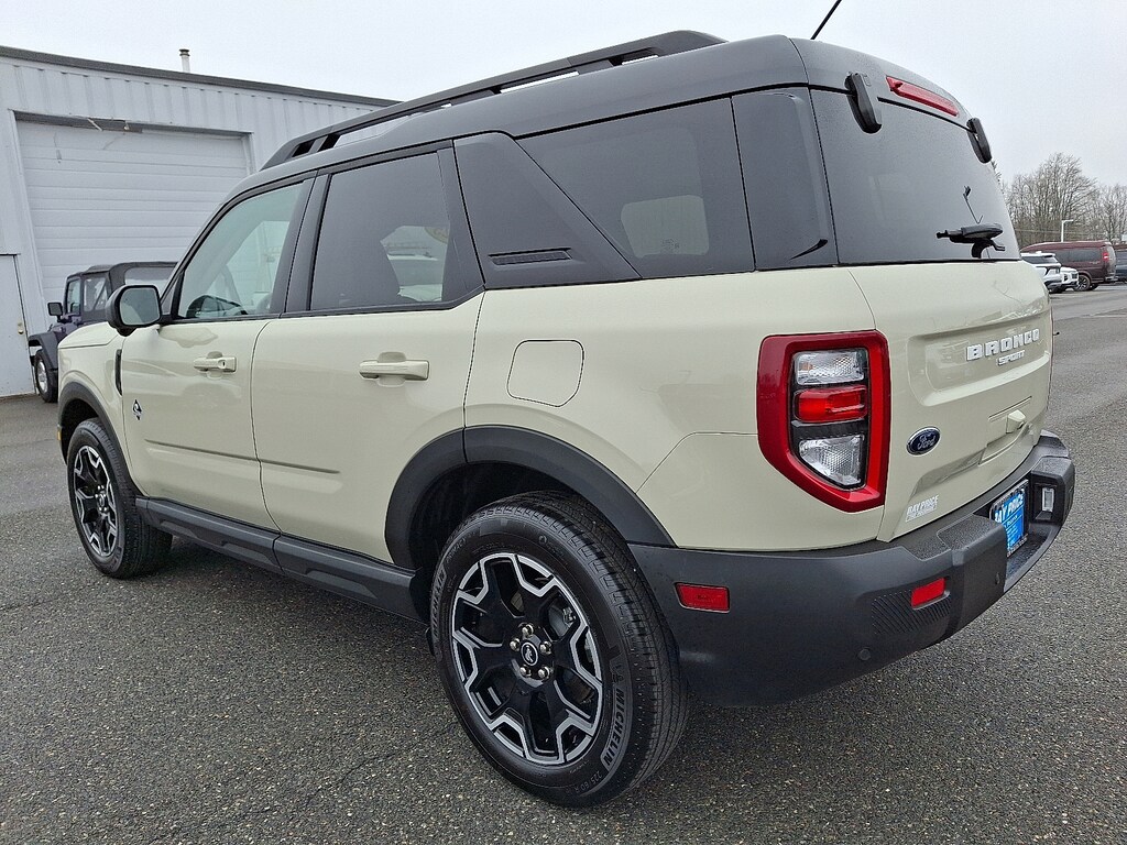Certified 2025 Ford Bronco Sport Outer Banks SUV
