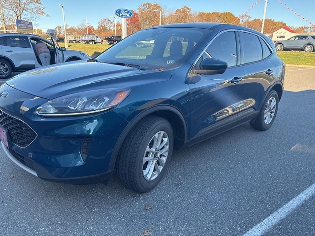 Used 2020 Ford Escape SE SUV