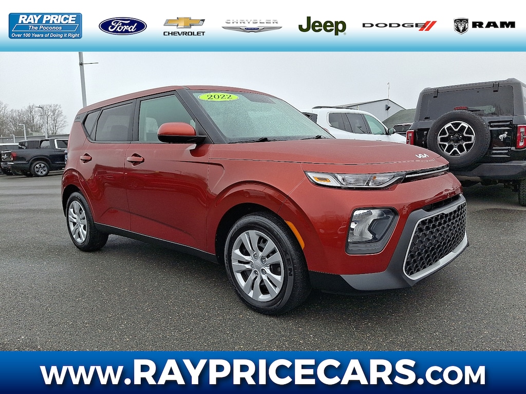 Used 2022 Kia Soul LX Hatchback