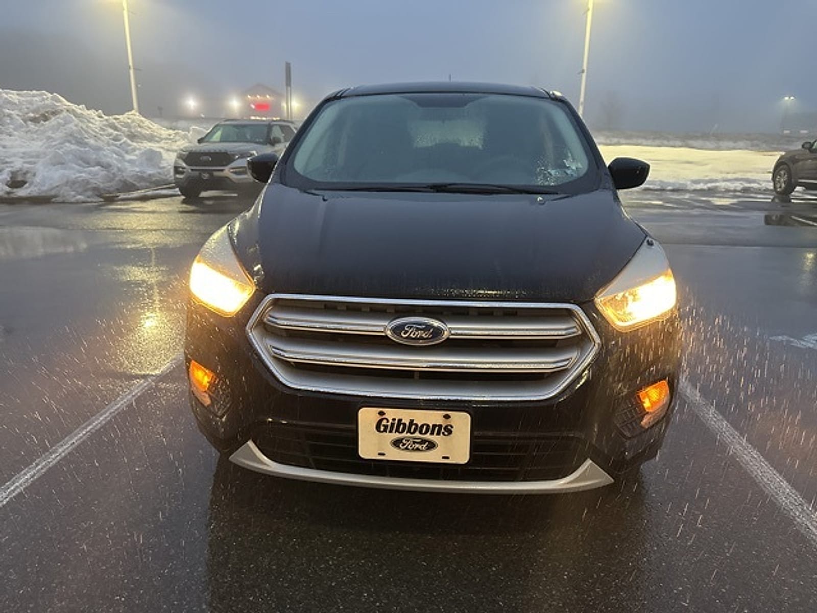 Used 2017 Ford Escape SE with VIN 1FMCU9GD8HUC58846 for sale in Stroudsburg, PA