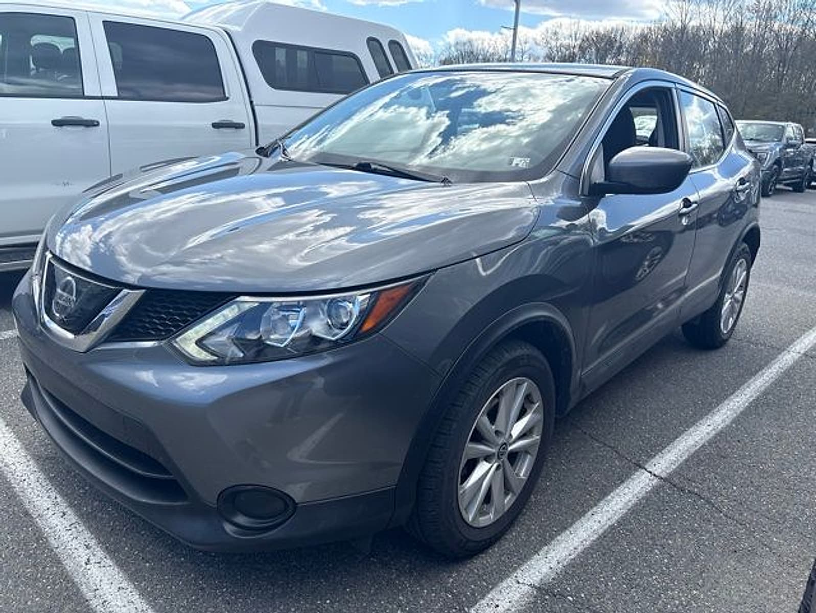 Used 2019 Nissan Rogue Sport S with VIN JN1BJ1CR1KW324633 for sale in Stroudsburg, PA