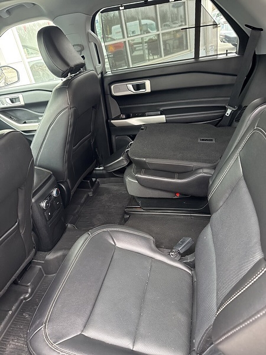 2022 Ford Explorer Limited - Photo 15