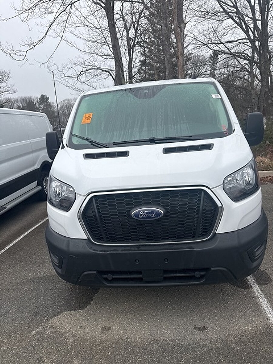 2024 Ford Transit photo 4