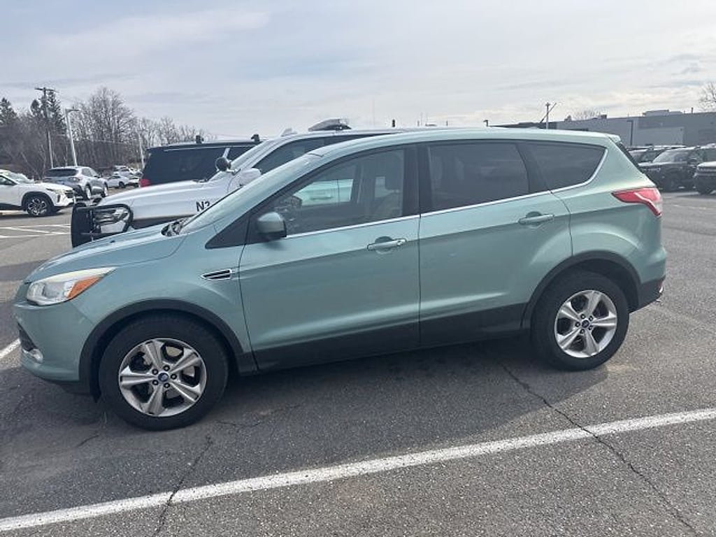 Used 2013 Ford Escape SE 4WD SUV