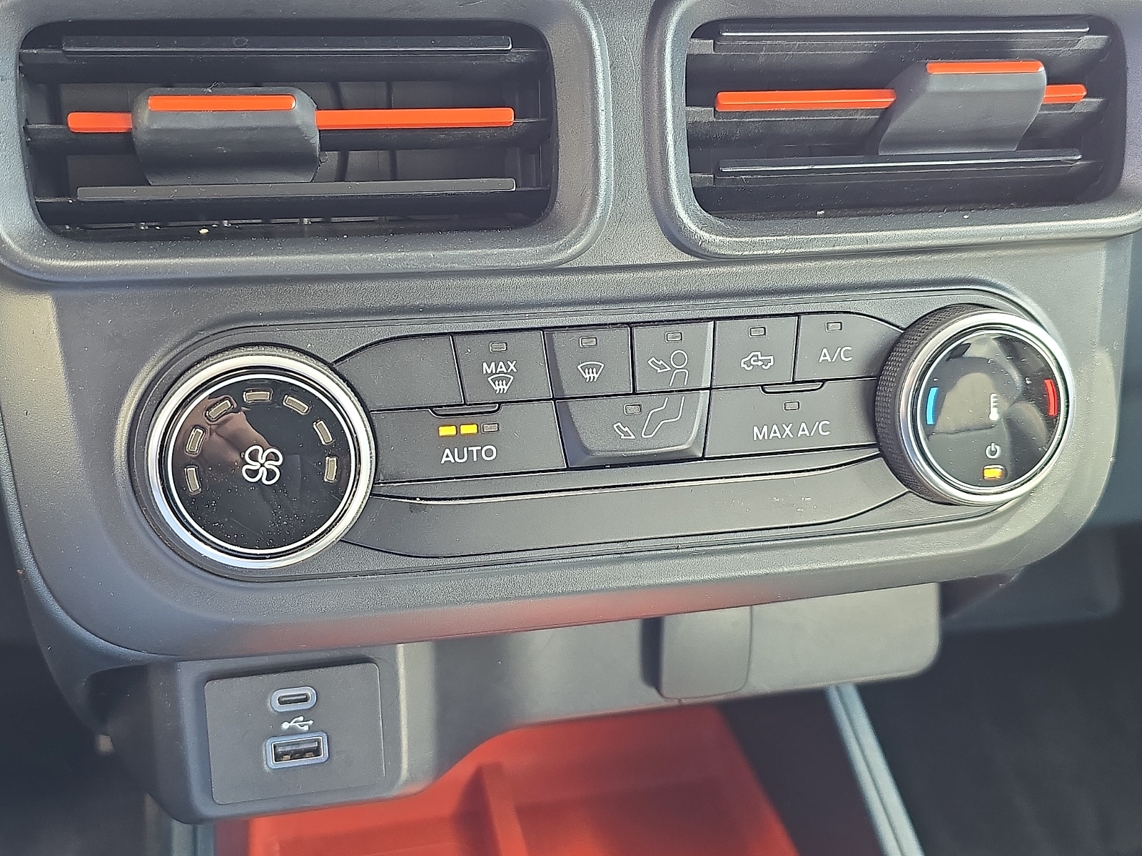 2024 Ford Maverick XLT - Photo 15