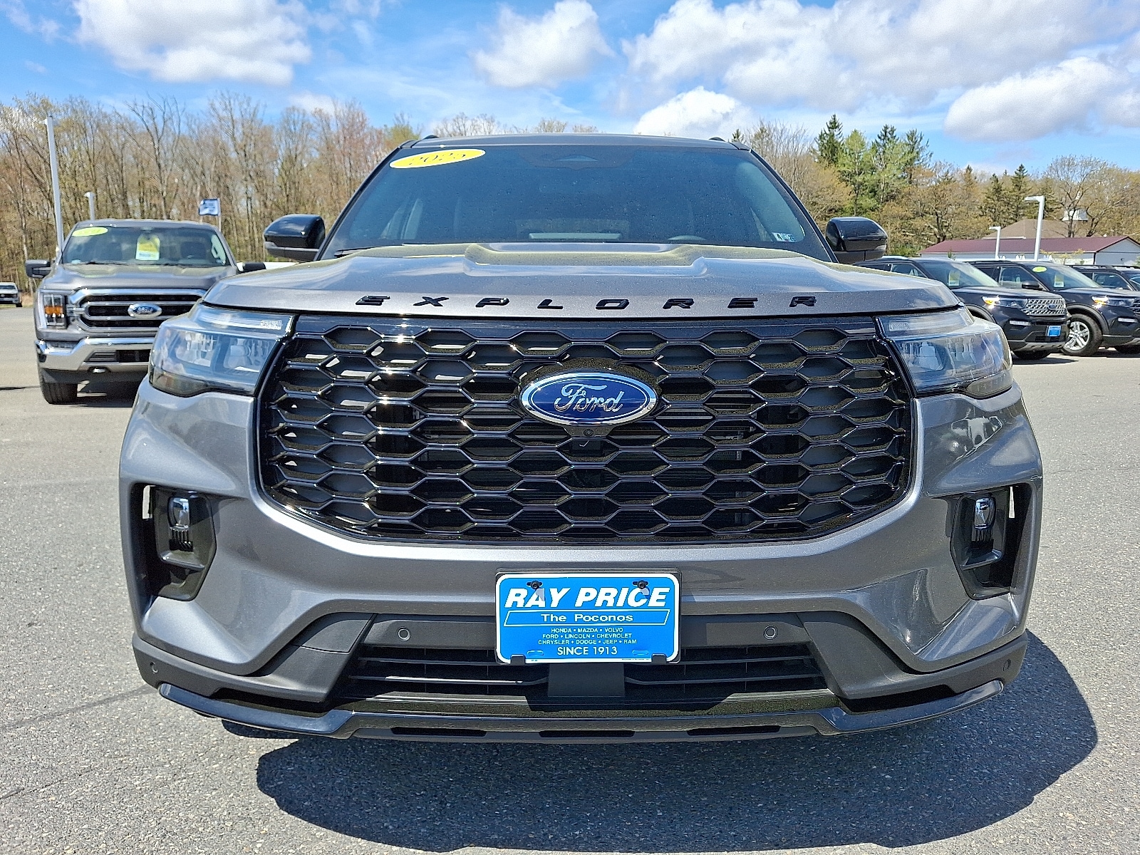 Used 2025 Ford Explorer ST-LINE with VIN 1FMUK8KH1SGB28606 for sale in Stroudsburg, PA