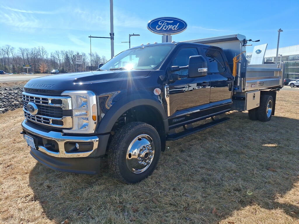 Used 2024 Ford F-550 Chassis XL 4WD Crew CAB 203 WB 8 Truck Crew Cab