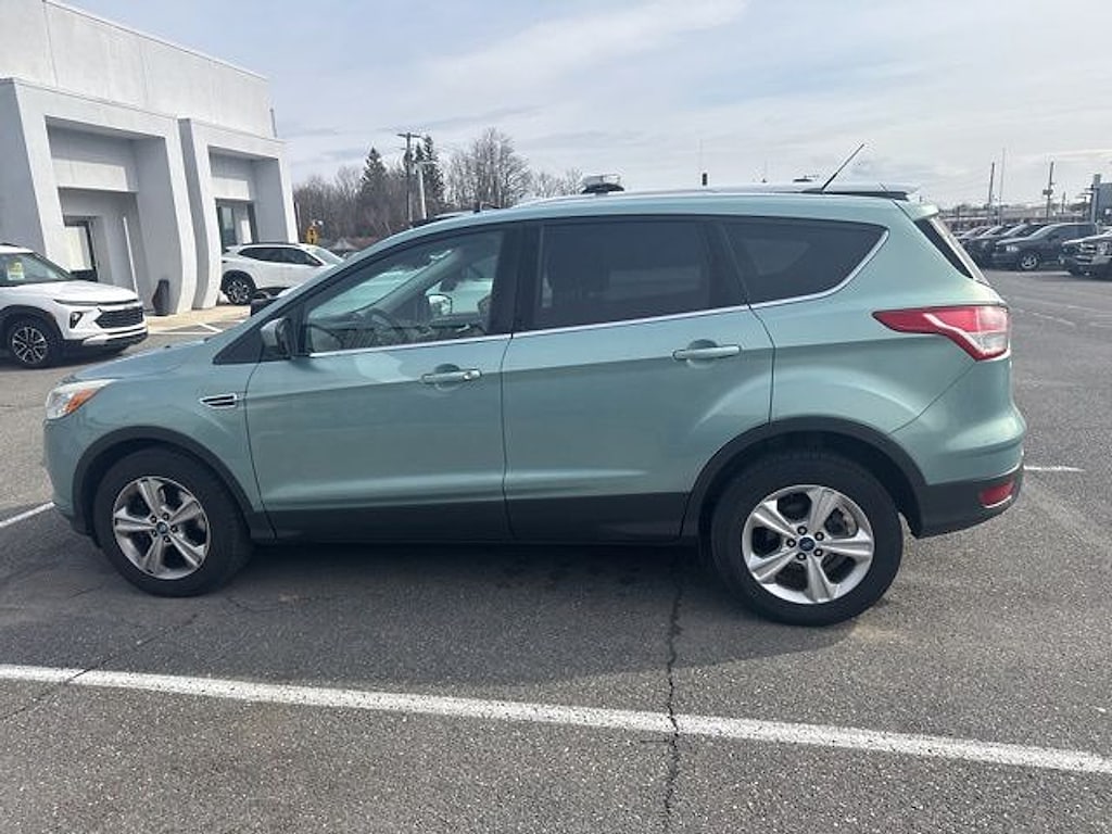 Used 2013 Ford Escape SE 4WD SUV