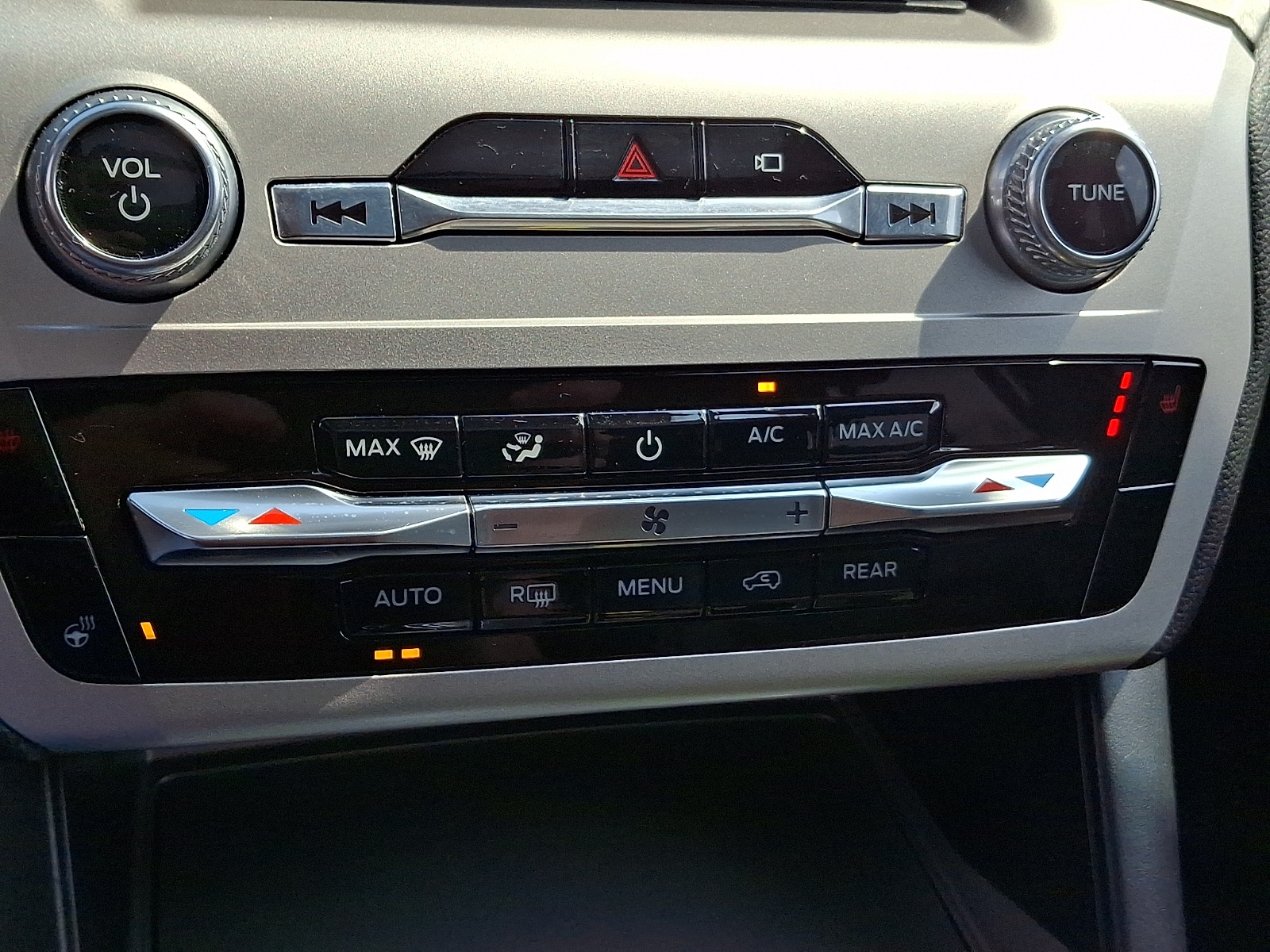 2022 Ford Explorer TIMBERLINE - Photo 16