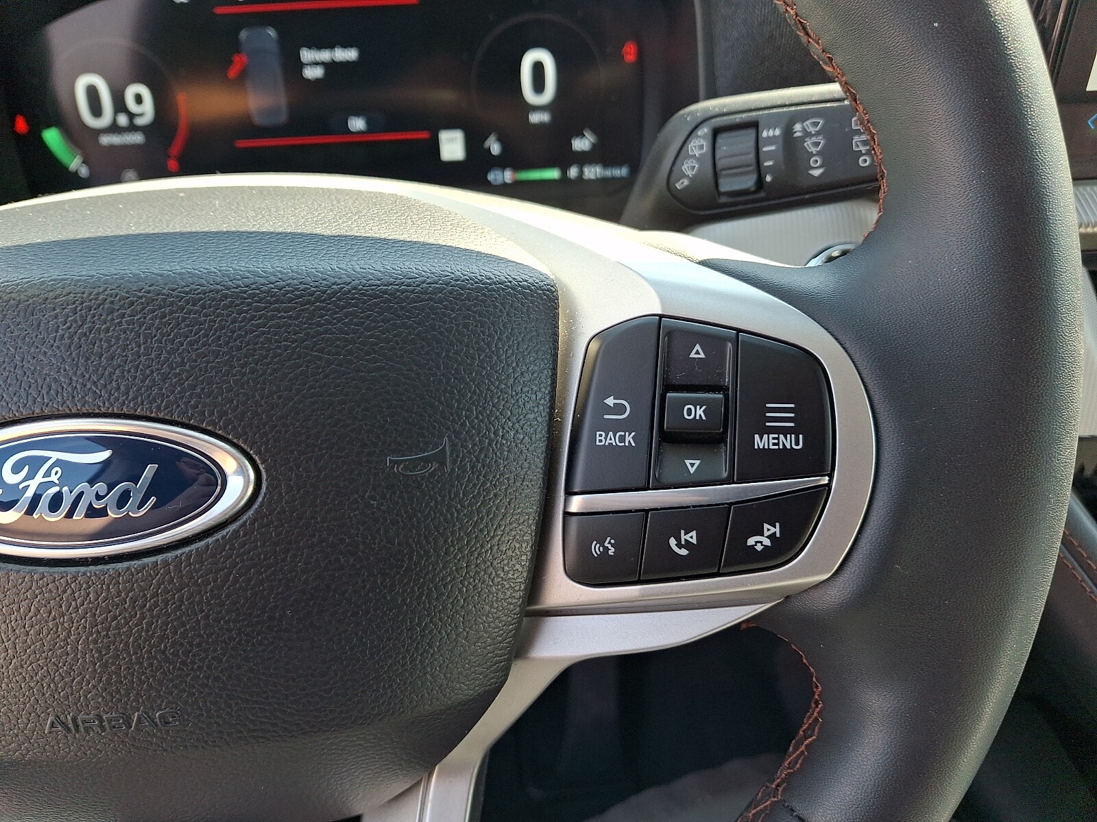 2025 Ford Explorer Active - Photo 23