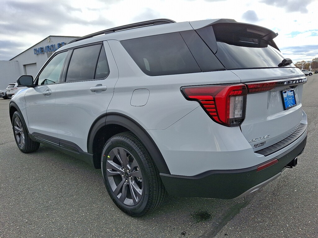 New 2026 Ford Explorer Active SUV