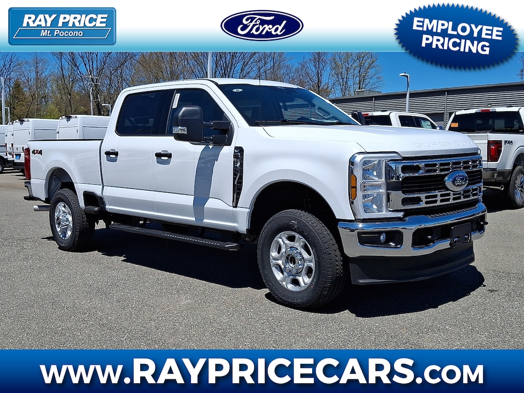 New 2026 Ford F-350 XLT Truck Crew Cab
