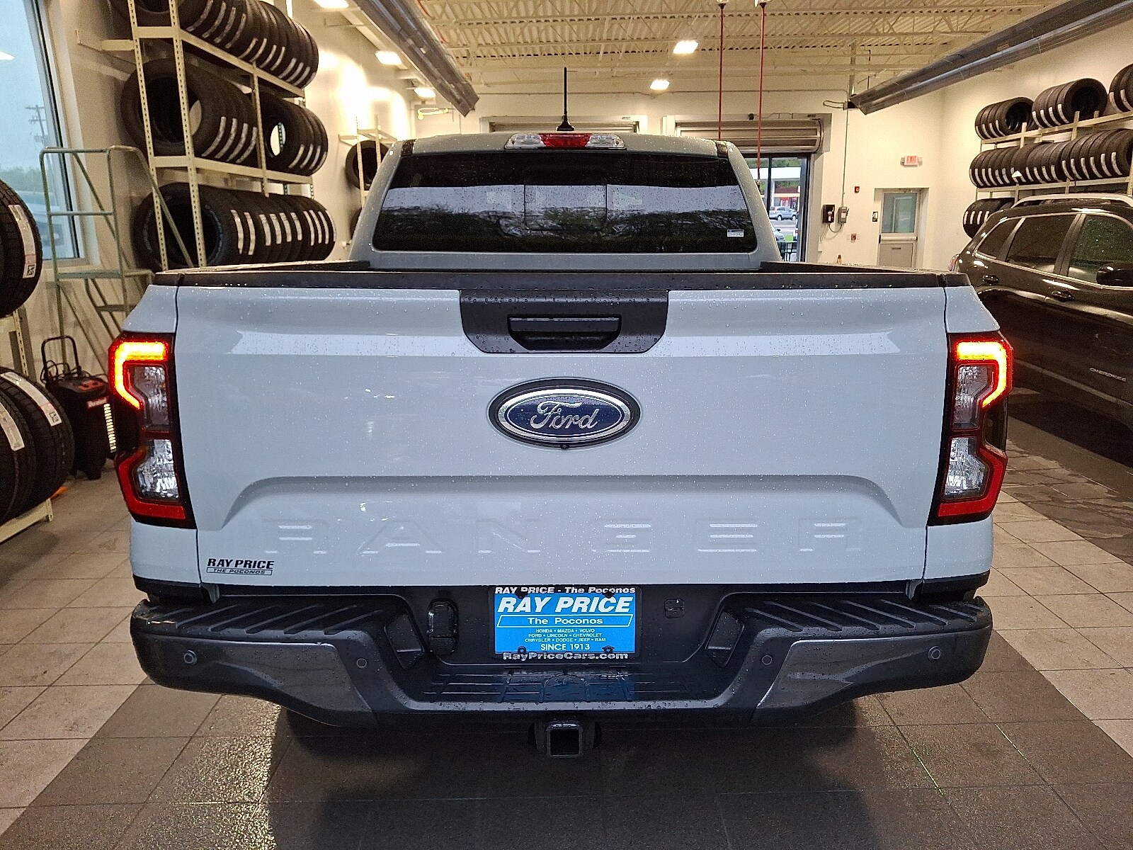 2024 Ford Ranger XLT photo 3