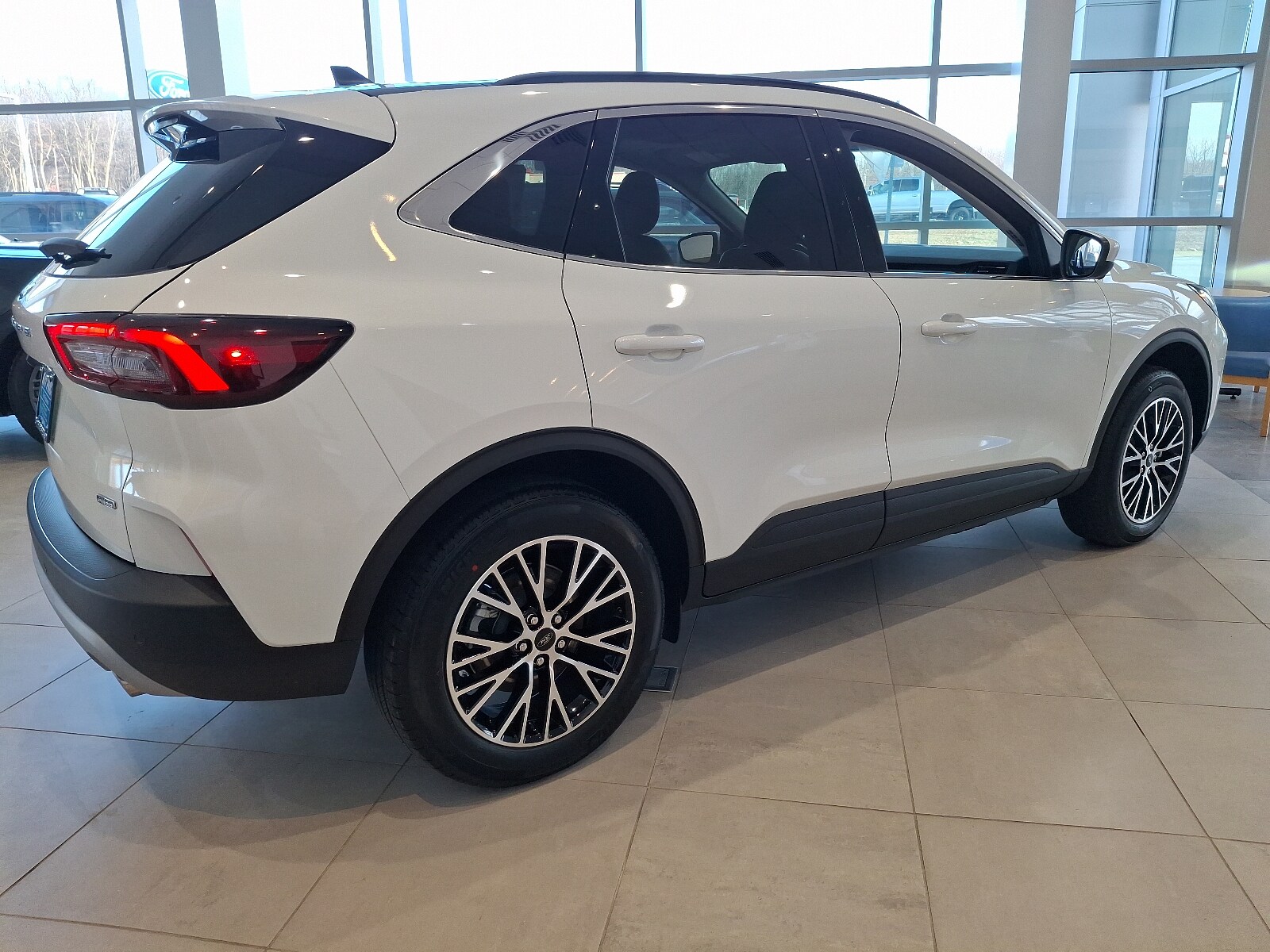 2025 Ford Escape Sport photo 4