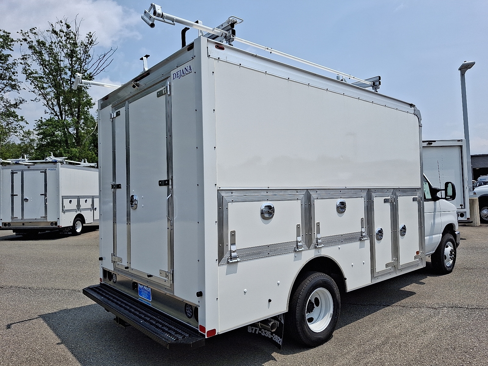 2026 Ford E-Series Cutaway Base - Photo 4