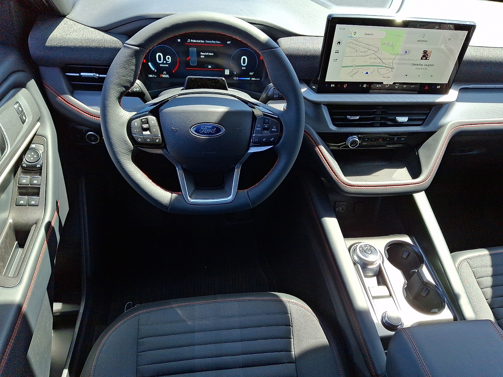 2026 Ford Explorer ST-Line - Photo 8