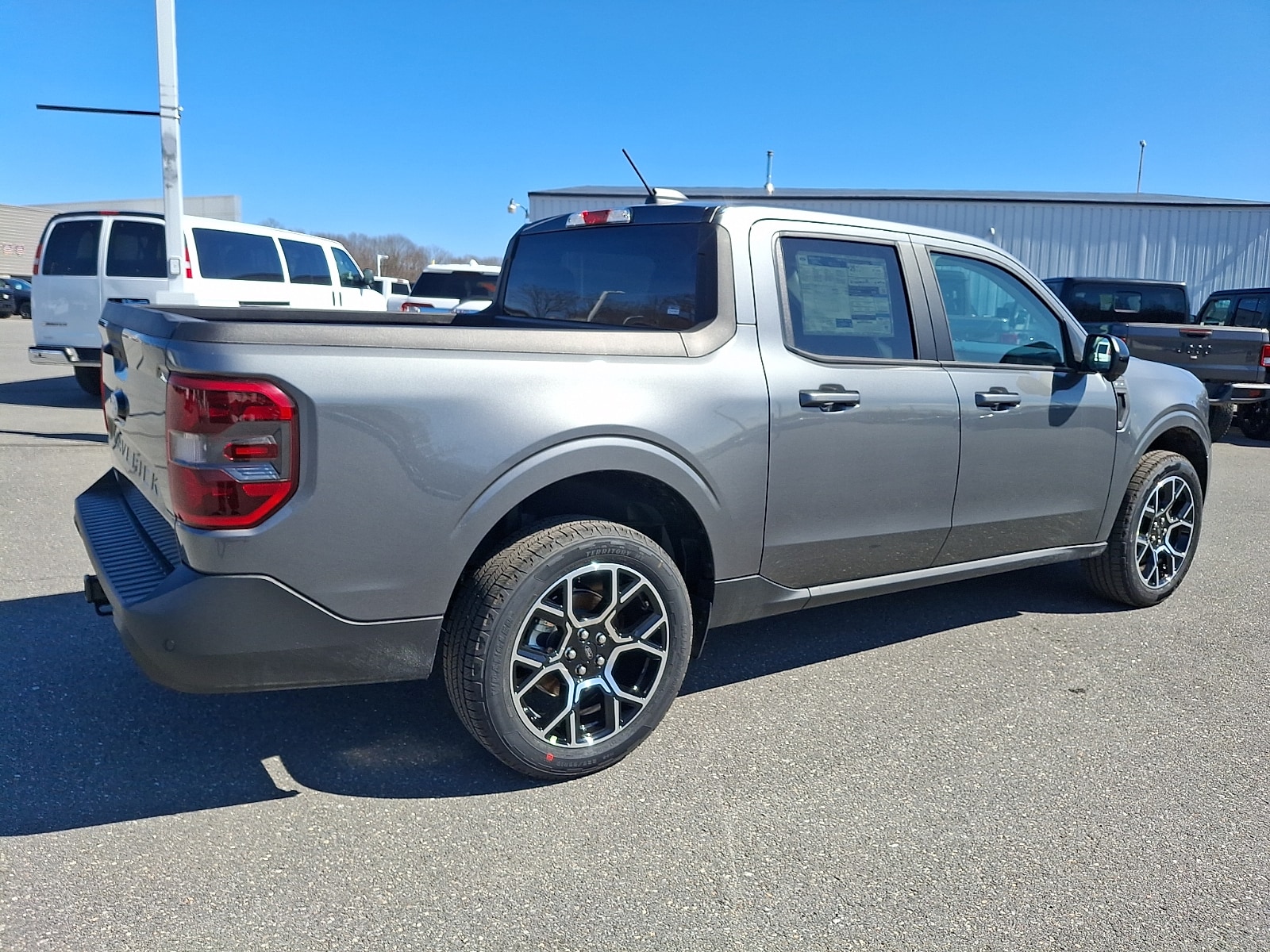 2026 Ford Maverick Lariat - Photo 4