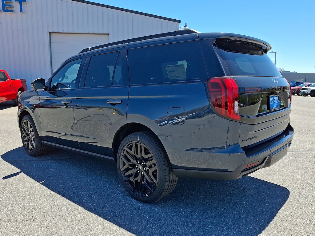 New 2026 Ford Expedition Platinum