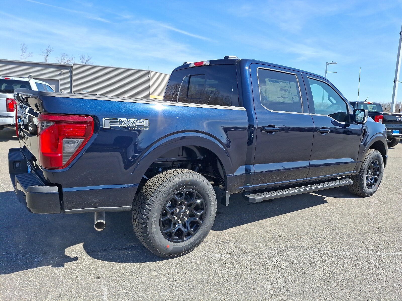 2025 Ford F-150 XLT photo 4