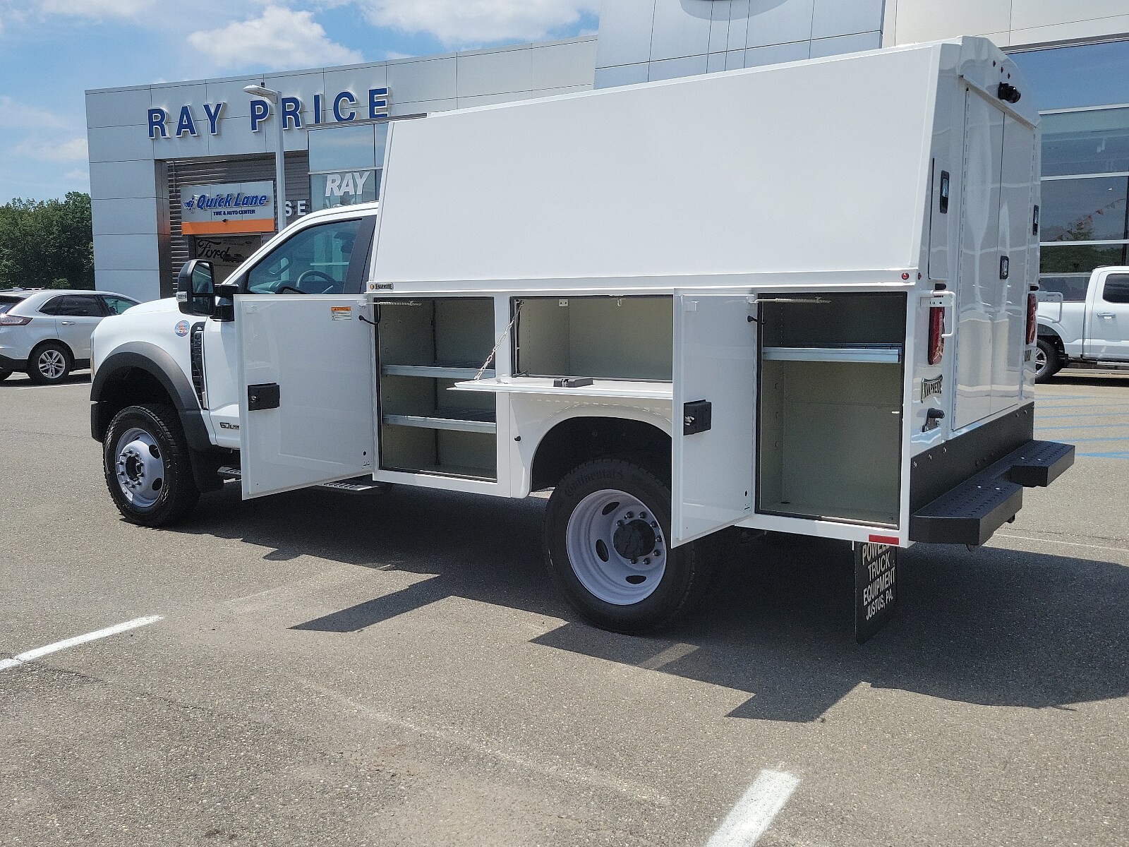 2024 Ford F-550 XL photo 2