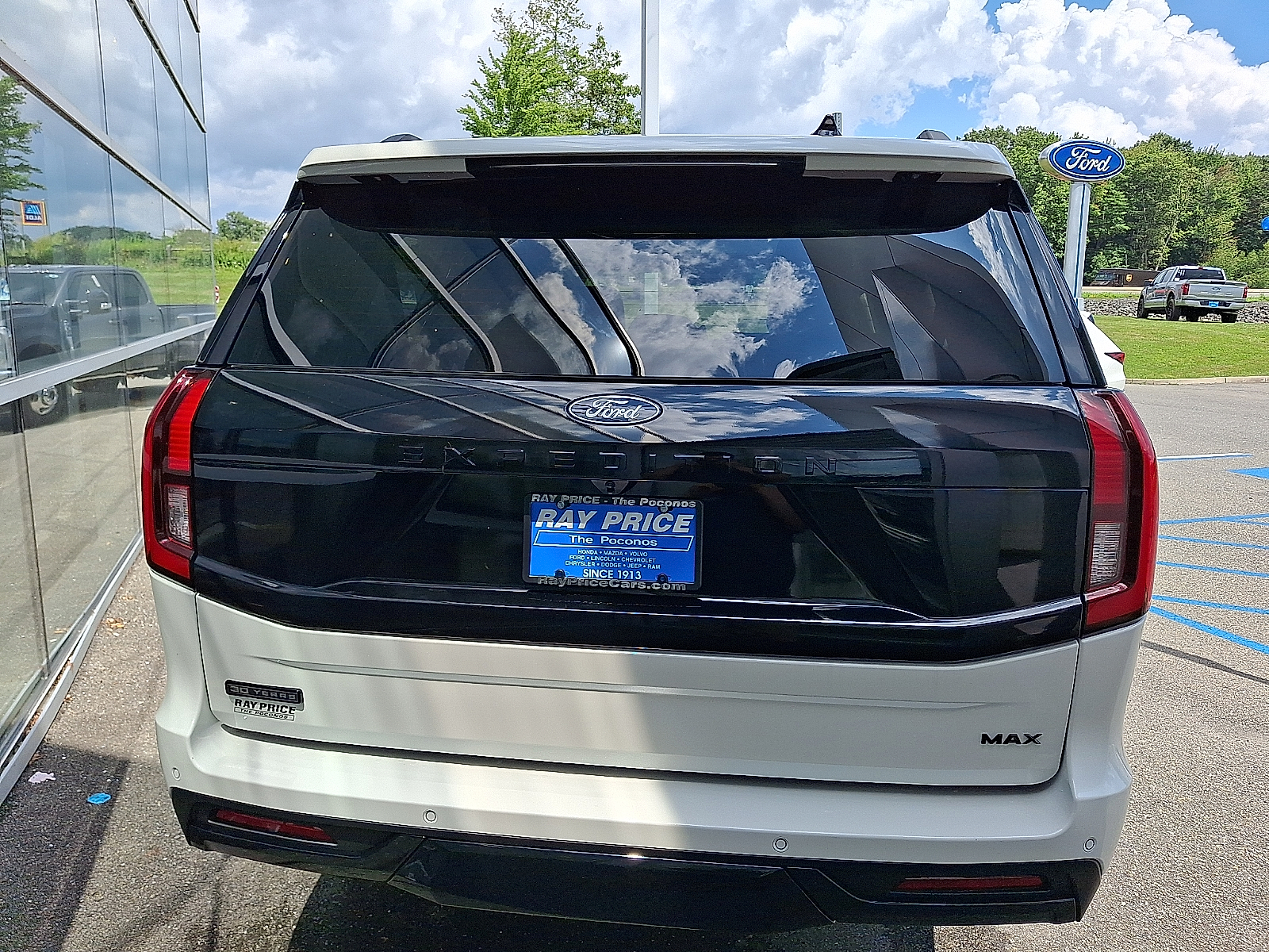 New 2027 Ford Expedition Max MAX Platinum SUV