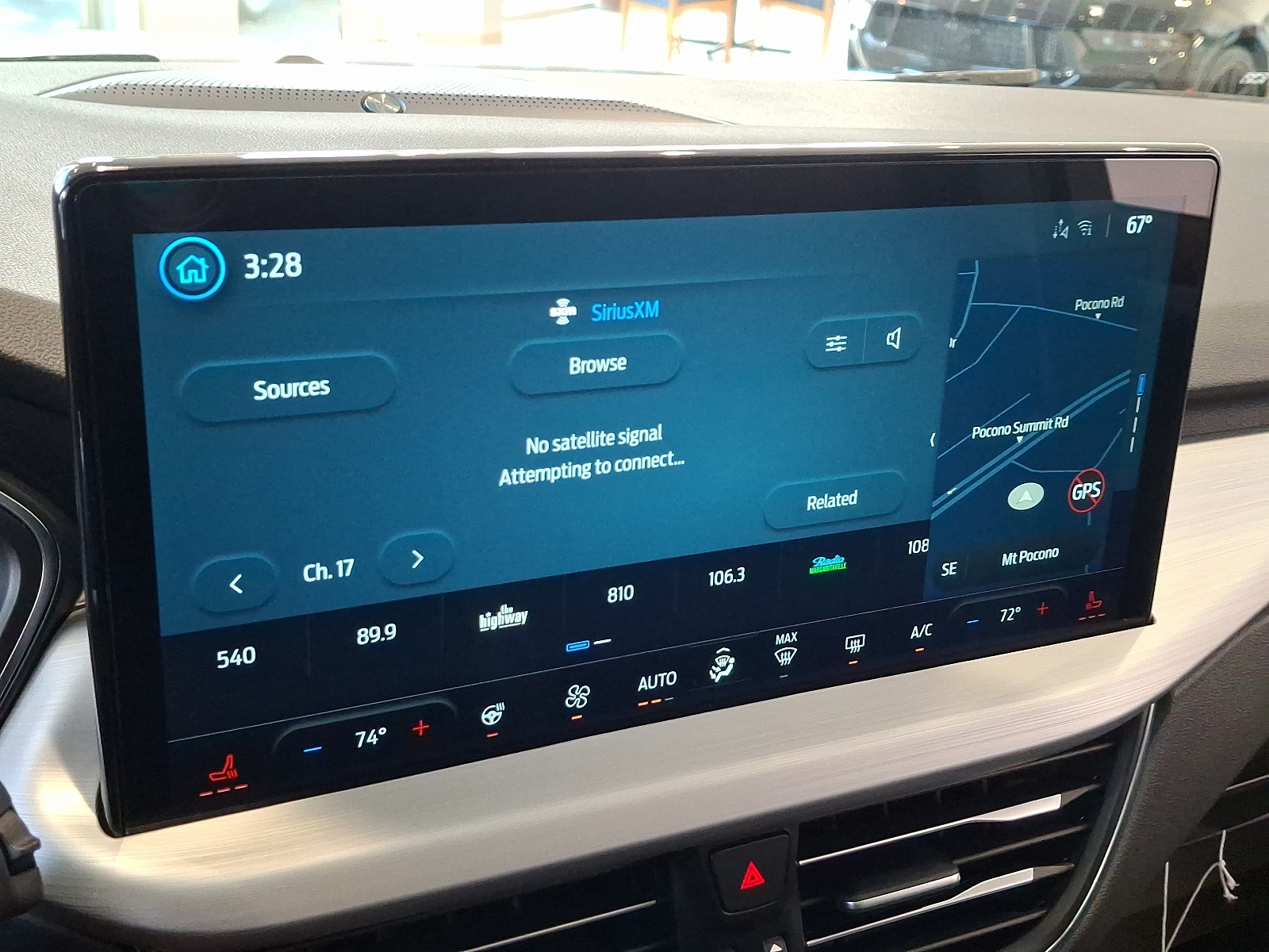 2025 Ford Escape Plug-in hybrid PHEV - Photo 13