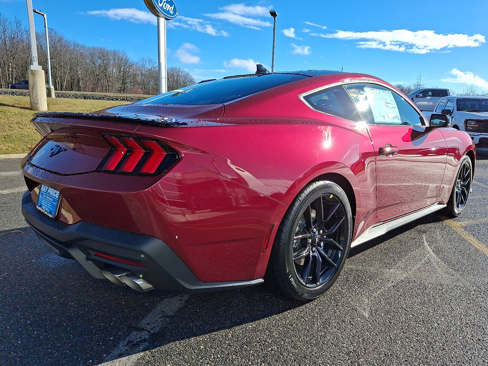 2026 Ford Mustang EcoBoost Premium photo 4