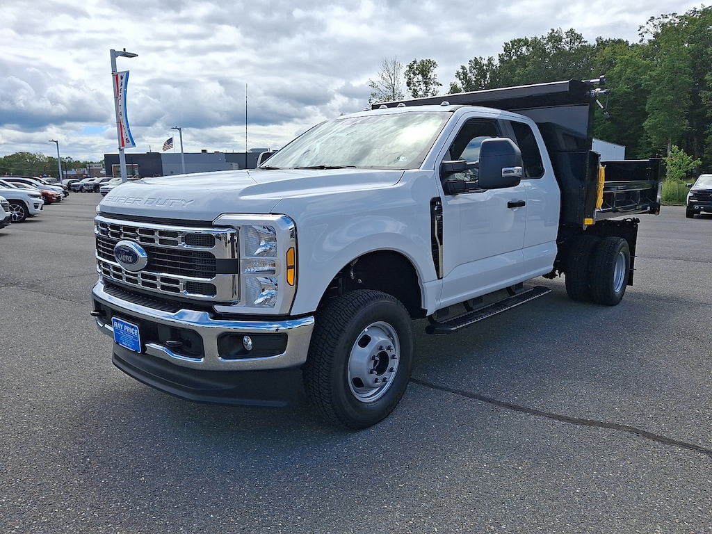 New 2026 Ford F-350 Chassis XL