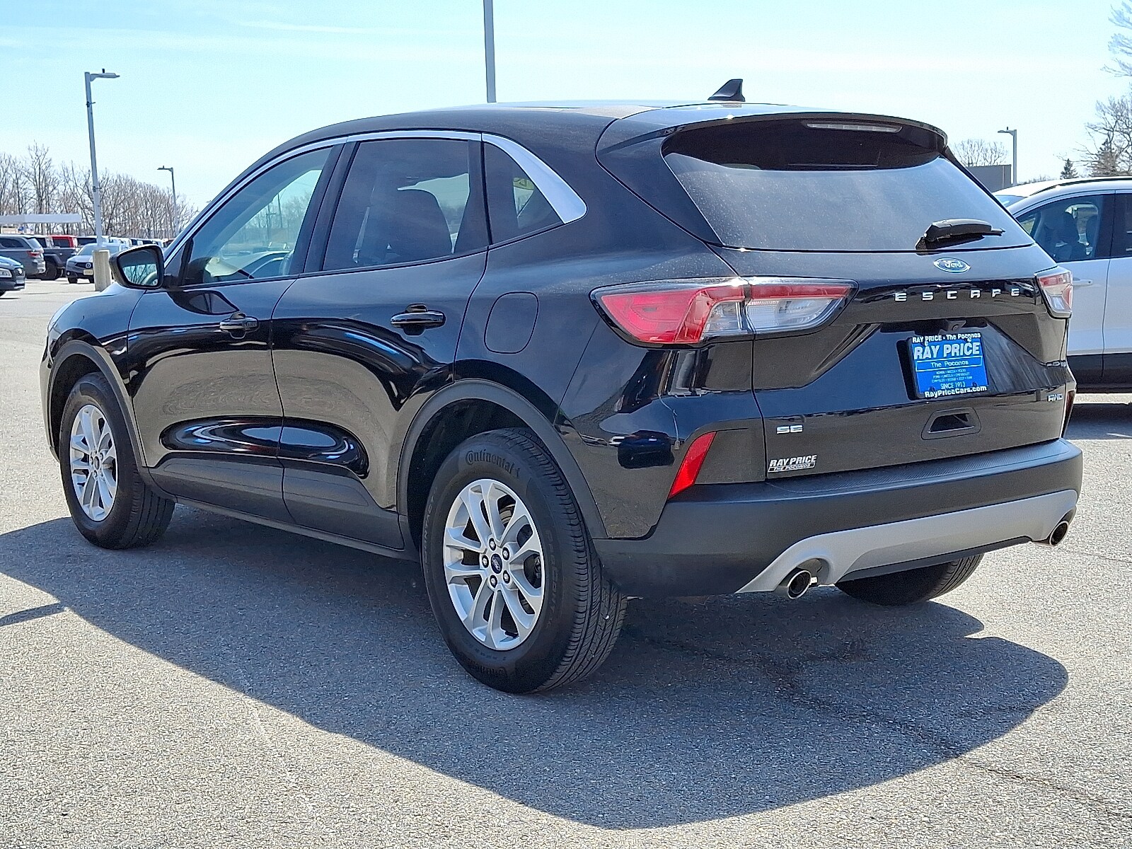 2022 Ford Escape SE photo 4