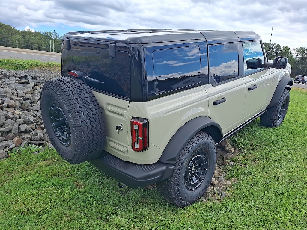 New 2026 Ford Bronco Badlands SUV