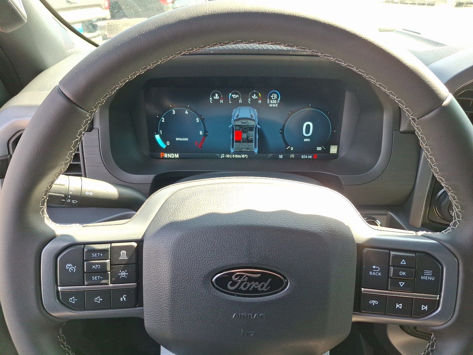 2025 Ford F-150 XLT - Photo 15