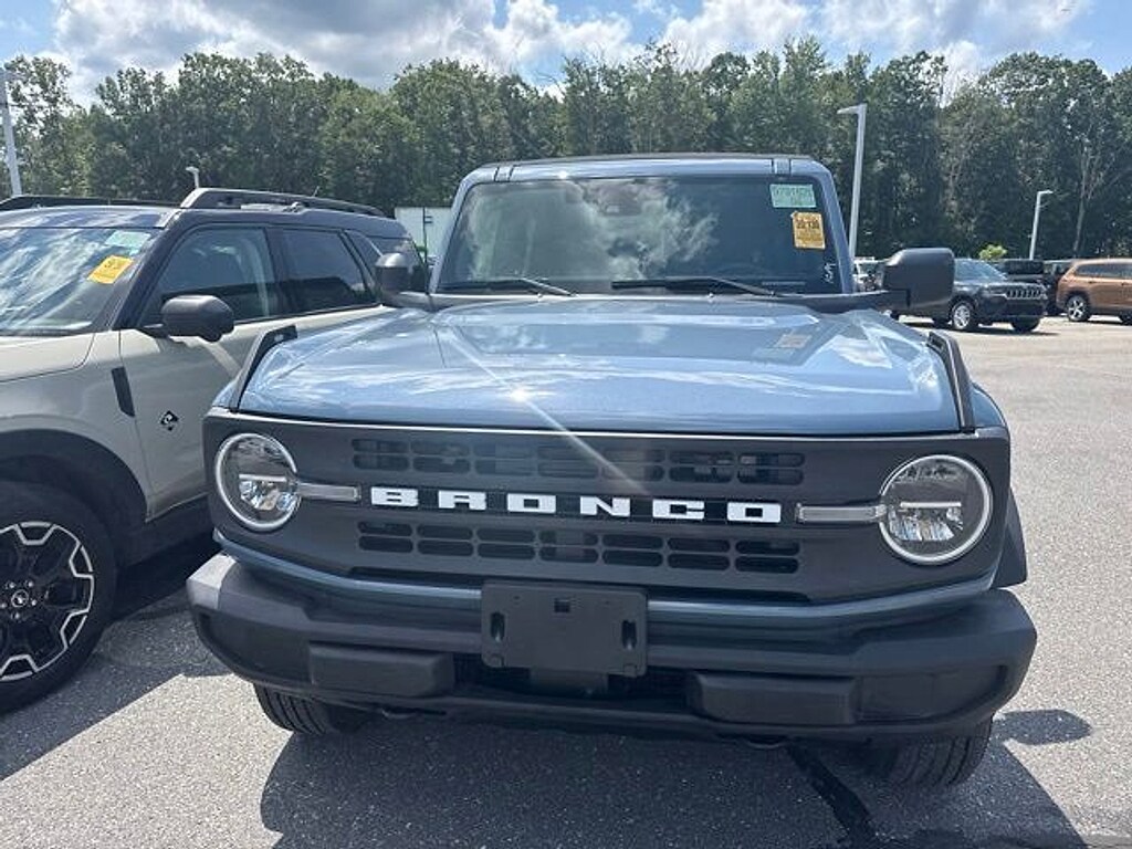 Used 2025 Ford Bronco Base SUV
