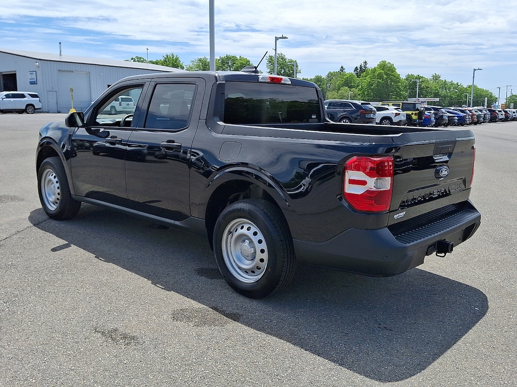 New 2026 Ford Maverick XL Truck SuperCrew