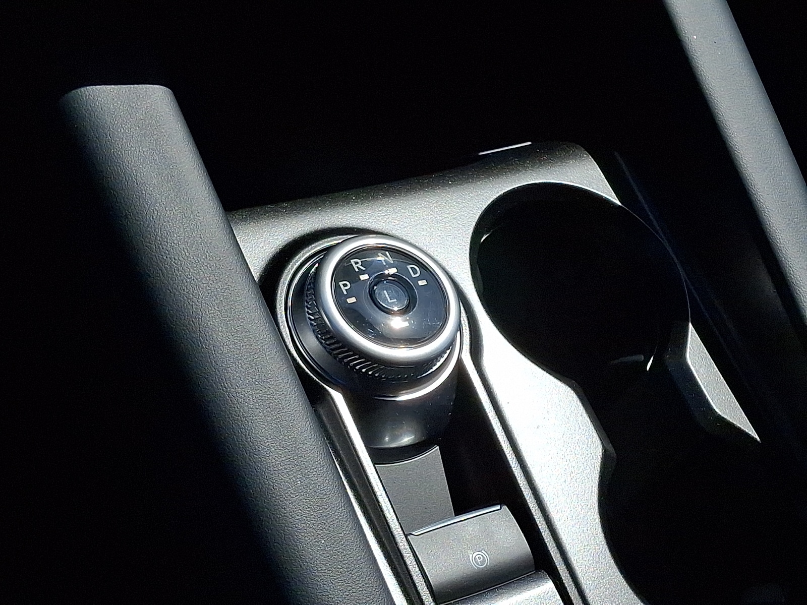 2026 Ford Explorer ST-Line - Photo 11