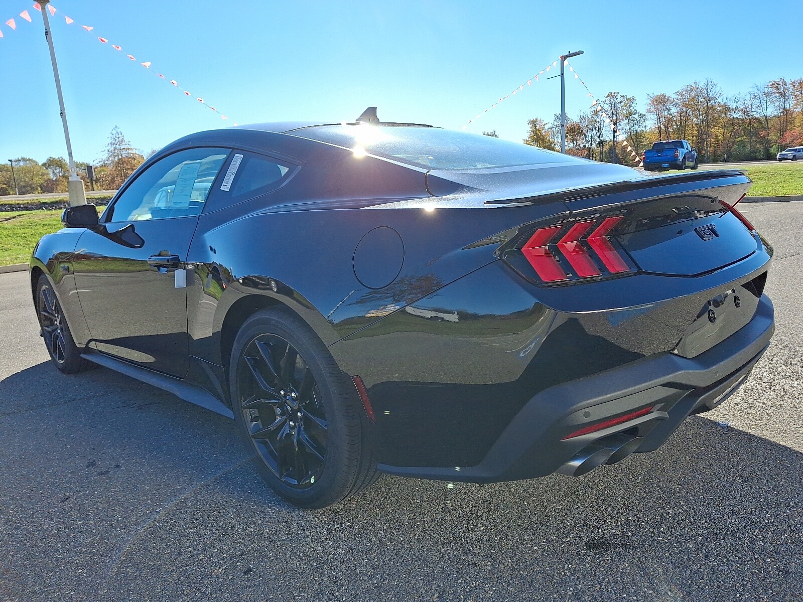 2025 Ford Mustang GT Premium photo 3