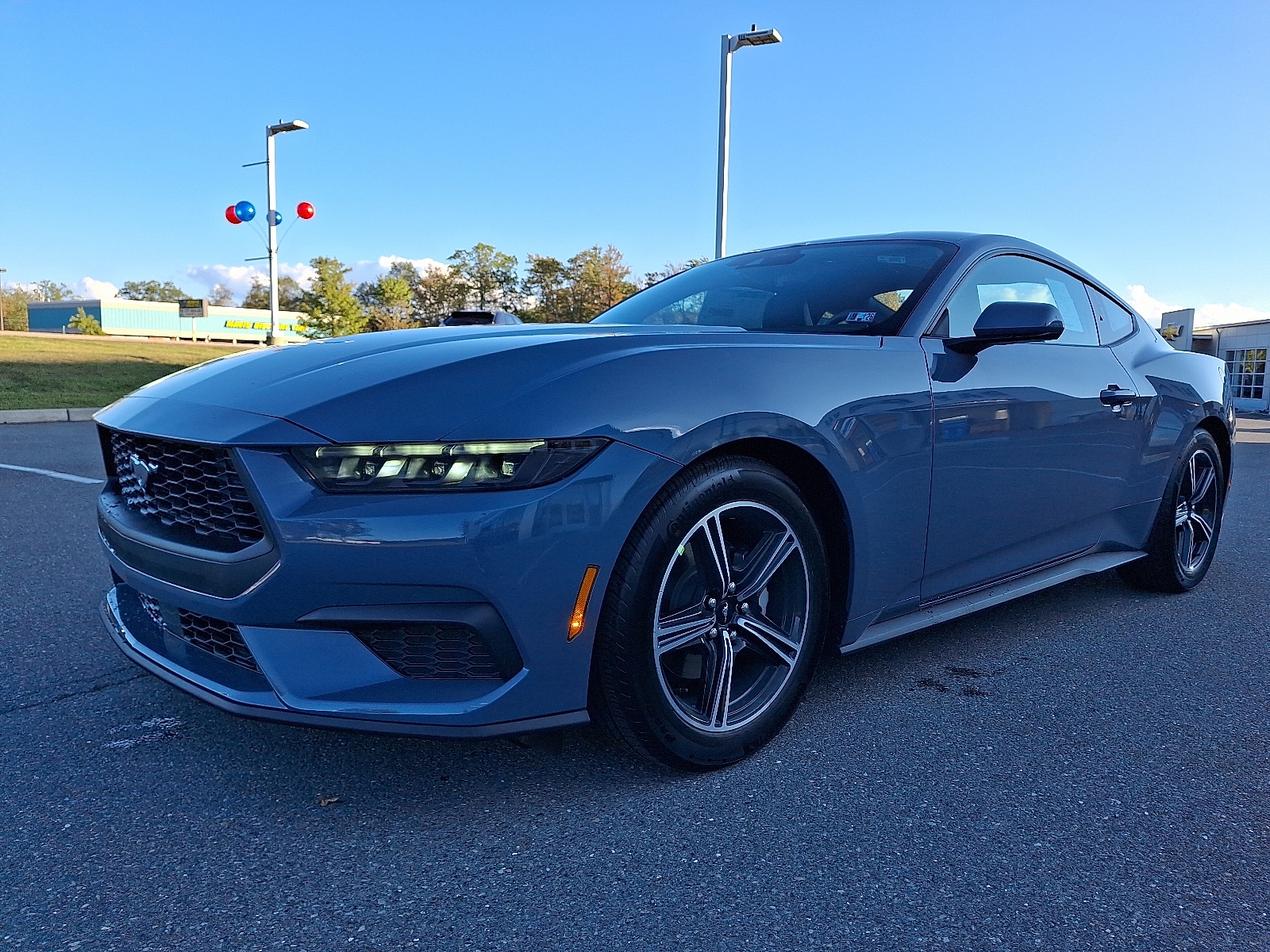 2025 Ford Mustang EcoBoost Fastback - Photo 2