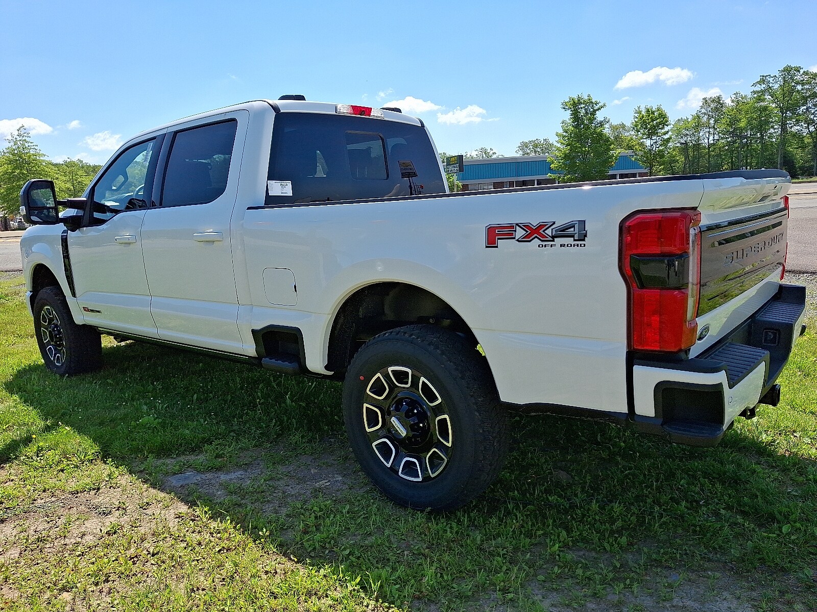 2025 Ford F-350 Platinum photo 3