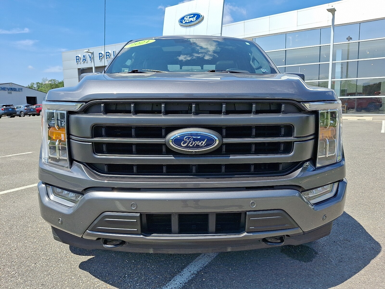 2021 Ford F-150 Lariat photo 2
