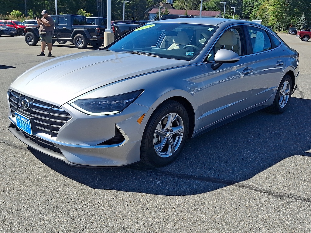 Used 2023 Hyundai Sonata SE Sedan