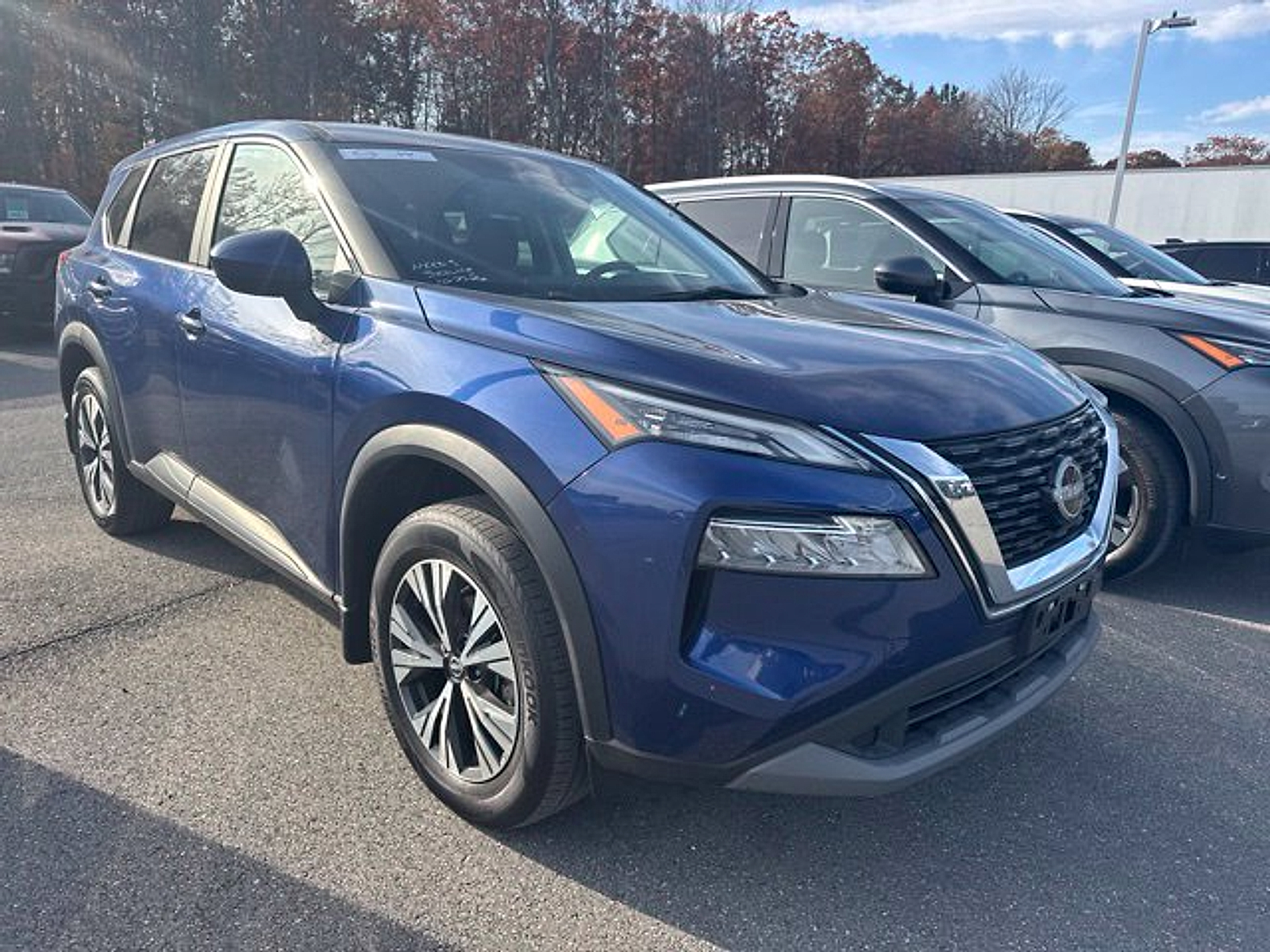Used 2023 Nissan Rogue SV SUV