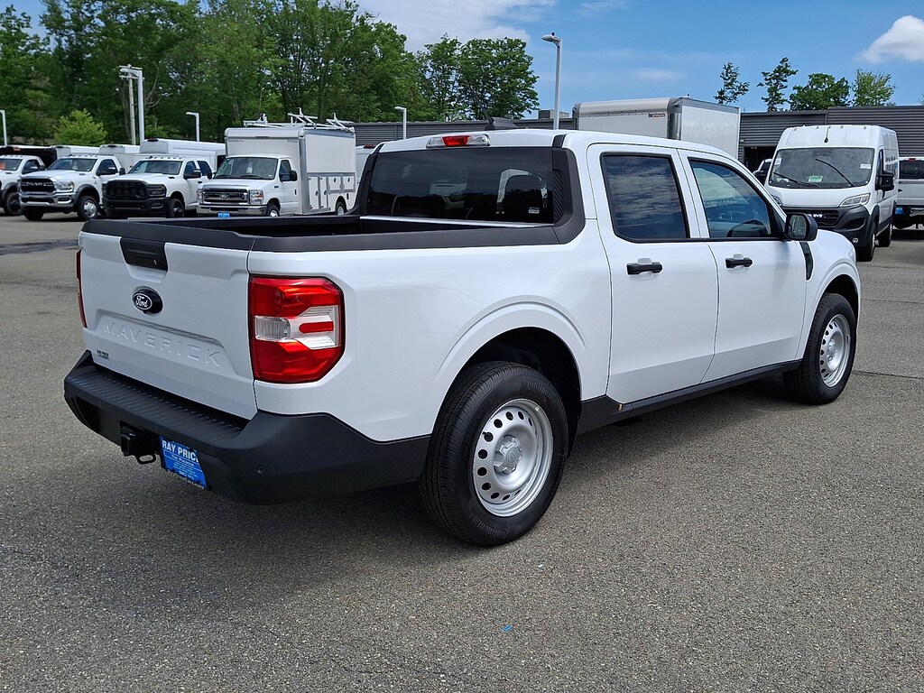 New 2026 Ford Maverick XL Truck SuperCrew