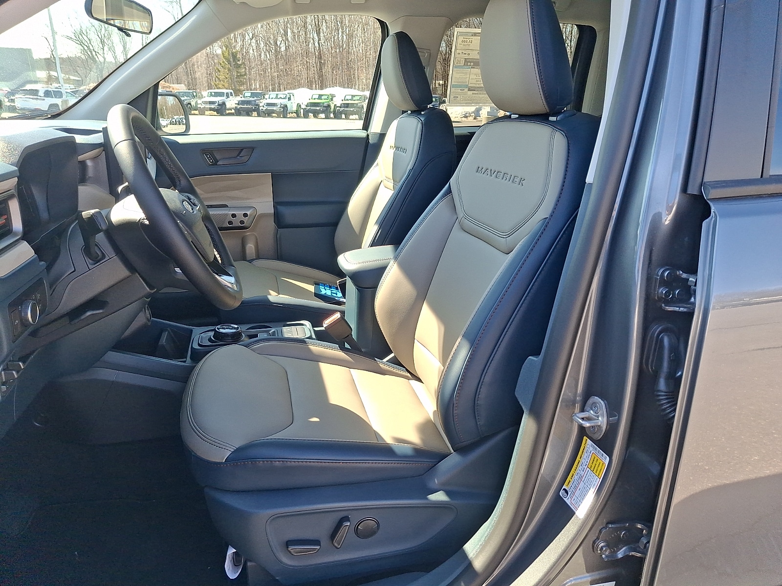 2026 Ford Maverick Lariat - Photo 9