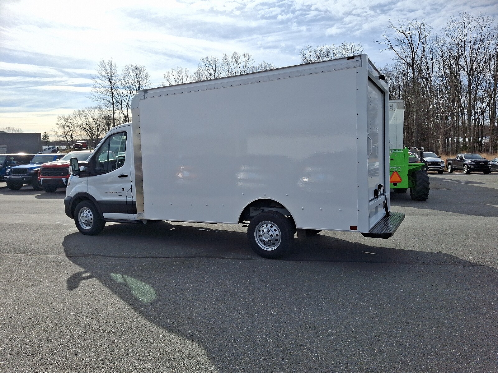 2024 Ford Transit photo 3