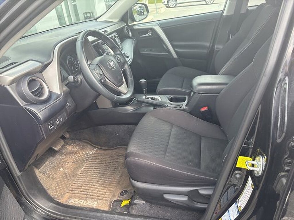 Used 2018 Toyota RAV4 XLE SUV