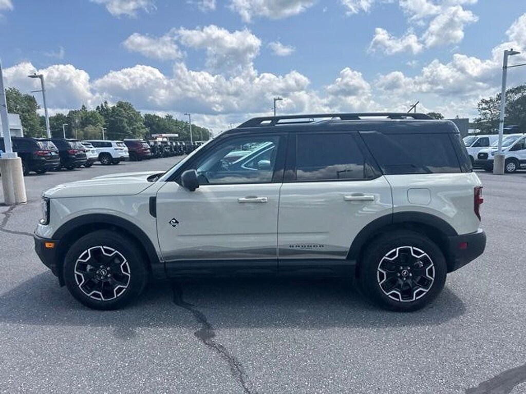 Used 2025 Ford Bronco Sport Outer Banks SUV