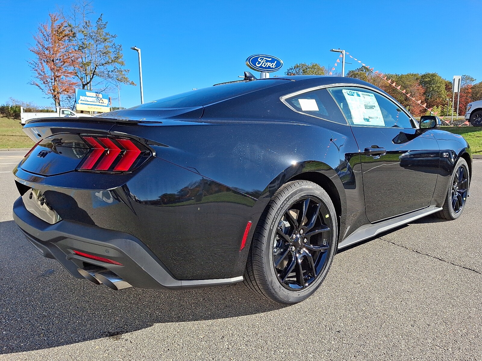2025 Ford Mustang GT Premium photo 4