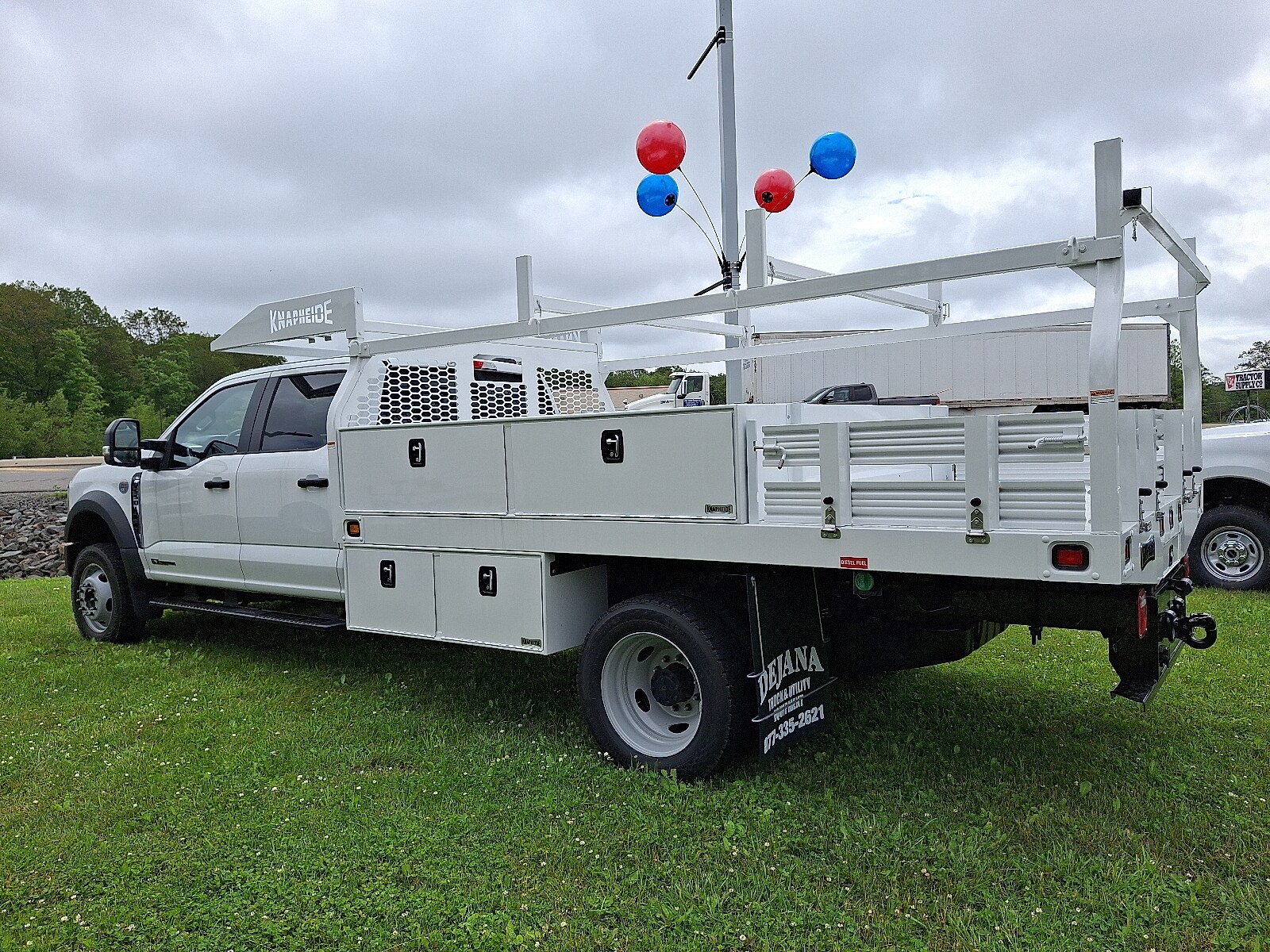 2025 Ford F-550 XL photo 3