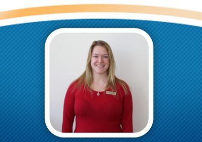 Staff member Anna Hathaway from ID_b408e03f3391