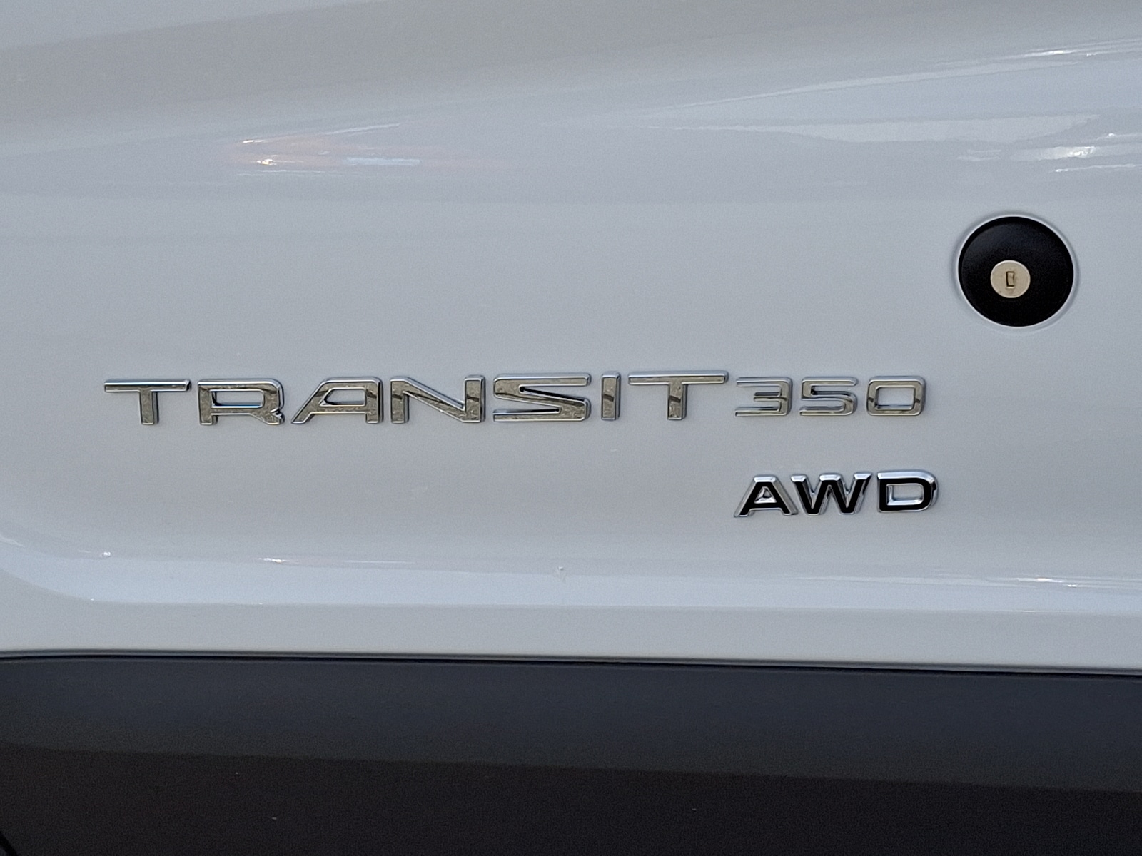 2024 Ford Transit Cutaway Base - Photo 15