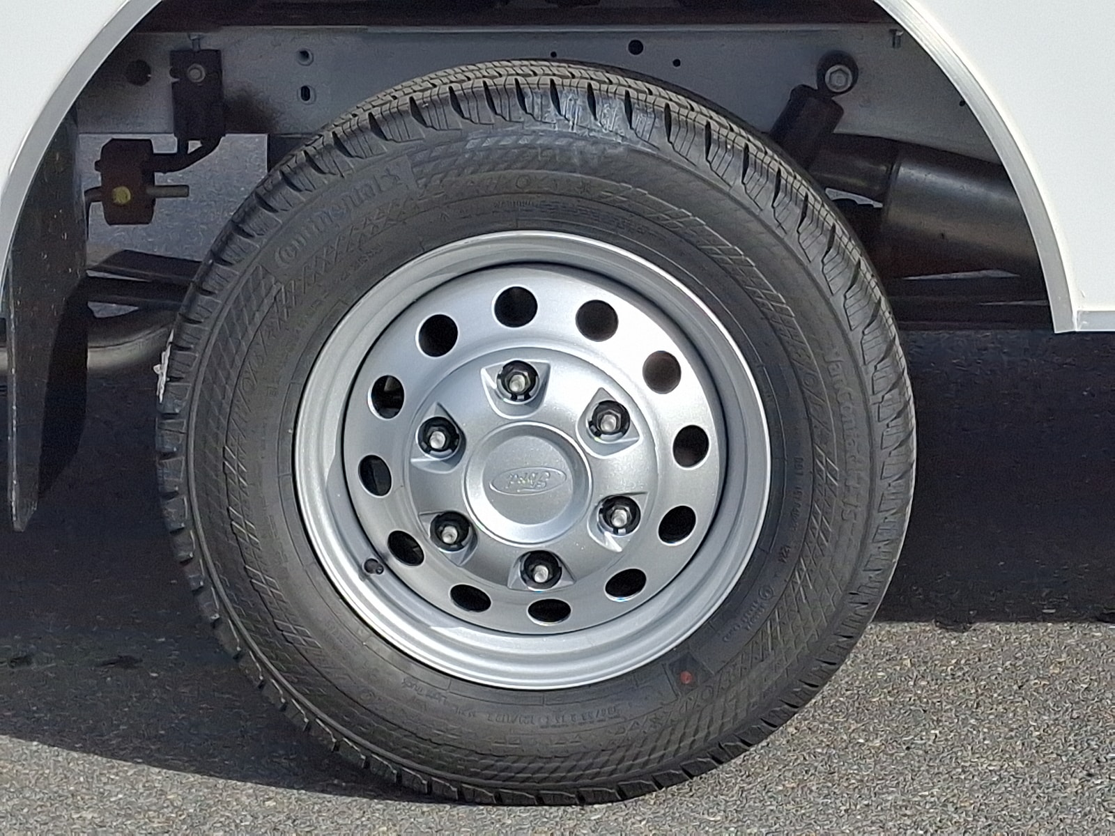 2024 Ford Transit Cutaway Base - Photo 7